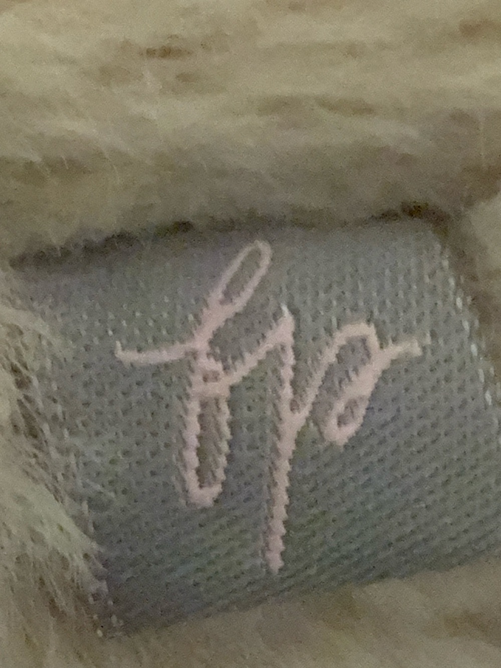 FREE PEOPLE SLIPPERS
*3rd picture is true color. - Picture 5 of 8